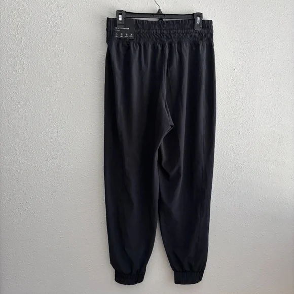 NWT Abercrombie YPB Black motionTEK high waisted Jogger - Picture 5 of 5